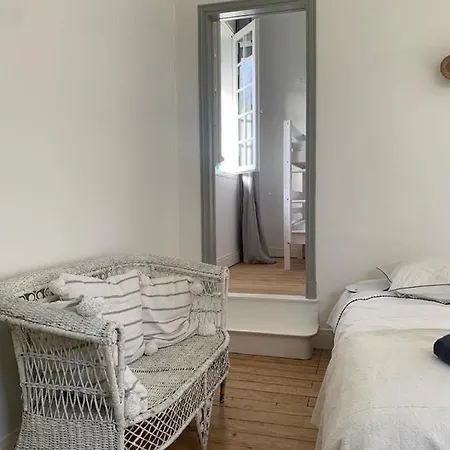 Grande Villa/50m Plage/proche Centre Gare/pkg Arcachon