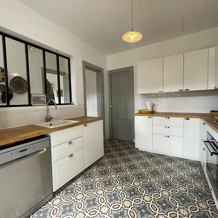 Villa Grande Villa/50m Plage/proche Centre Gare/pkg