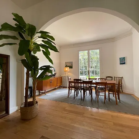 Grande Villa/50m Plage/proche Centre Gare/pkg
