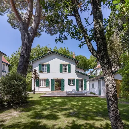 Grande Villa/50m Plage/proche Centre Gare/pkg Villa Arcachon